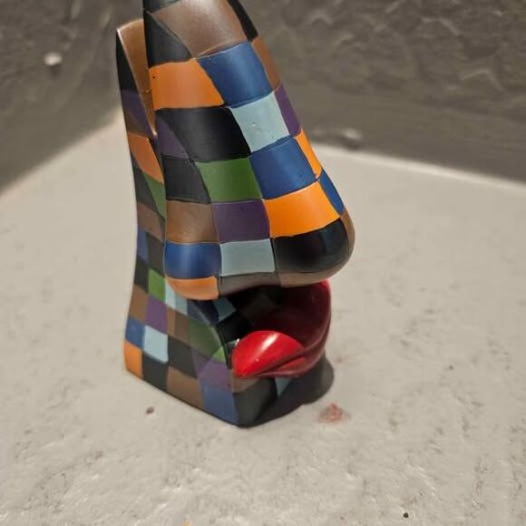 Picasso's Nose Eyeglass Holder Ceramic - Picture 2 of 5